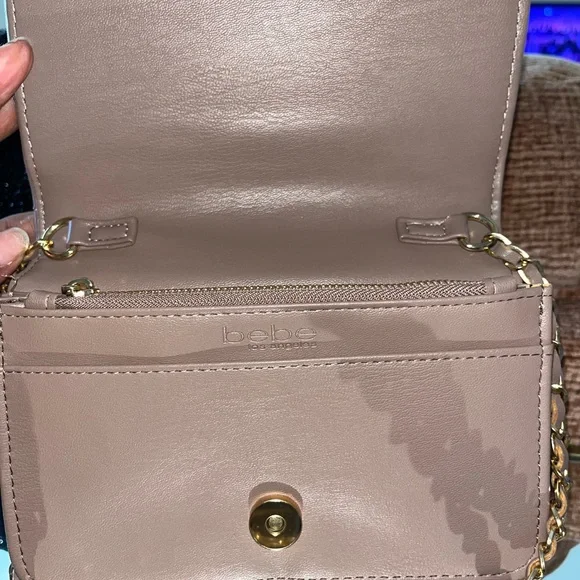Bebe Tan Quilted Crossbody Bag with Gold Chain - Picture 3 of 6